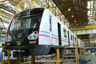 اولین نمونه قطار ملی مترو در پایتخت رونمایی گردید