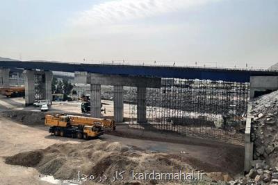 تكمیل زیر گذر گلوبندك و پلازای میدان امام خمینی تا آخر شهریور