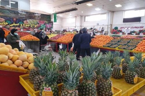 کاهش قیمت ۲۰ محصول پرمصرف در میادین میوه و تره بار بعلاوه نرخنامه
