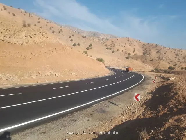 راهداری با کمبود اعتبار روکش آسفالت جاده های کشور مواجه می باشد