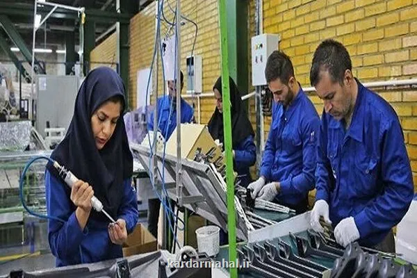 روایت کارگران شرکتی از تبعیض و بی ثباتی شغلی از مخابرات تا فرودگاه