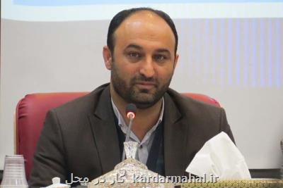 نباید در راه كسانی كه با فساد مبارزه می كنند سنگ اندازی كرد